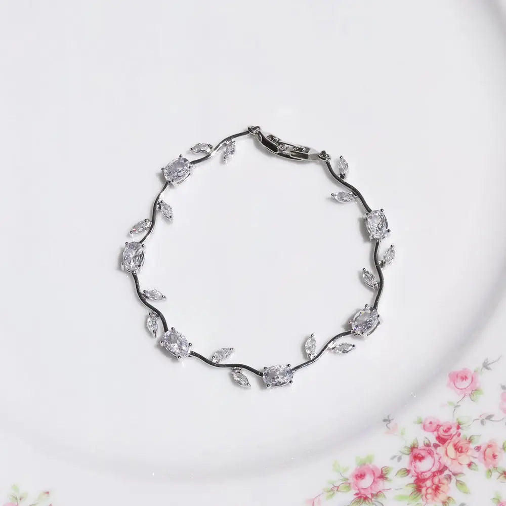 diseño de plata para mujer