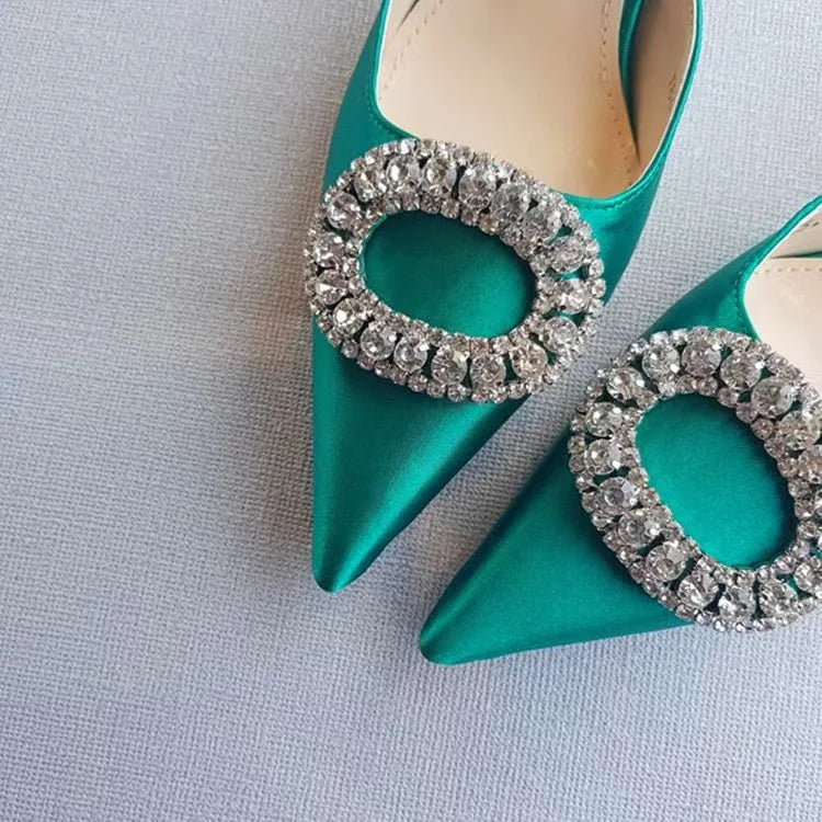 Tacones de punta talla única