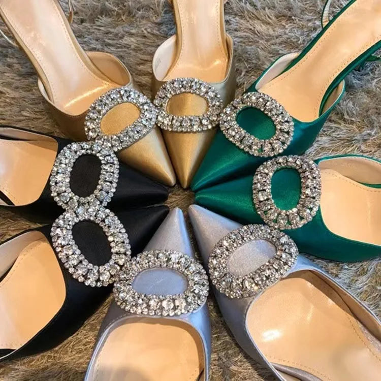 Tacones de punta talla única
